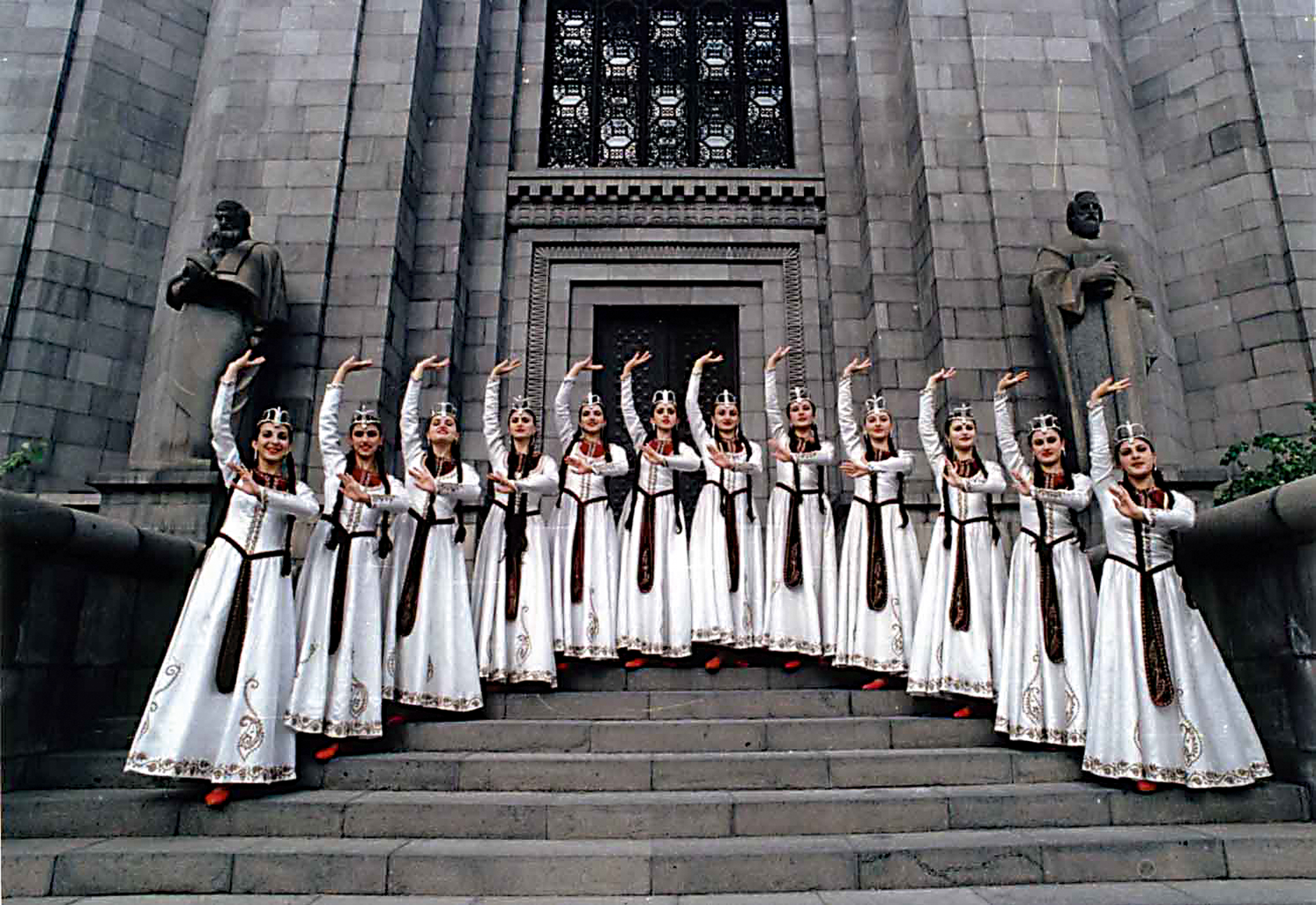 Армянские веселые танцевальные