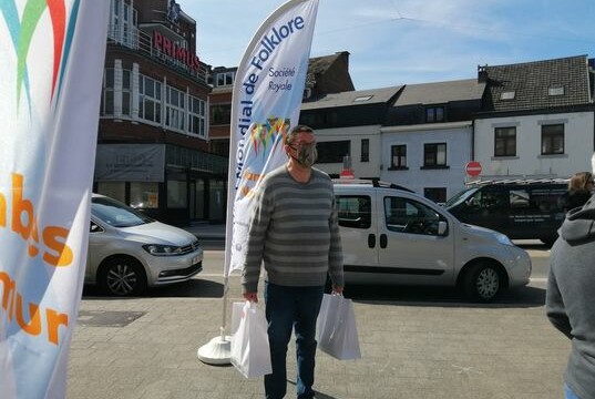 Stéphane Hocq..., bénévole aux entrées...