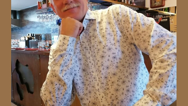 Moi, poseur ? çà va je vais bien les Amis