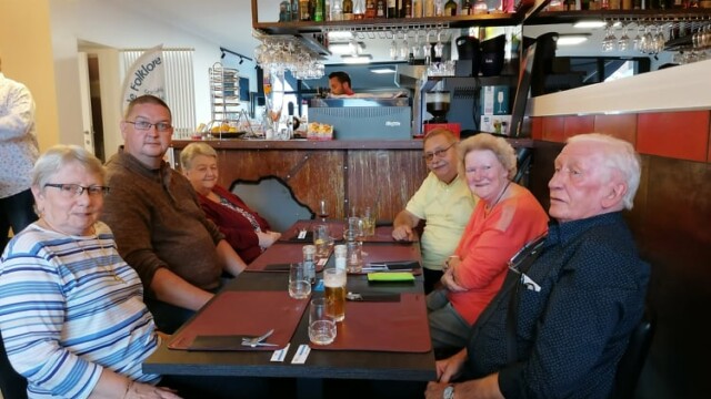 Une partie de nos équipes aux entrées.